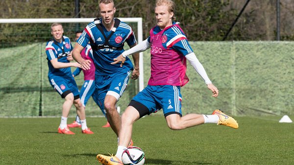 更展现了他 更展现了他